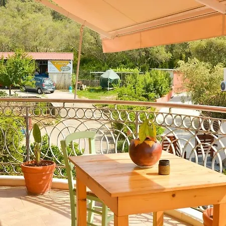 Feriehus Artemis House Agios Georgios Pagon