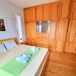 Artemis House Dom wakacyjny