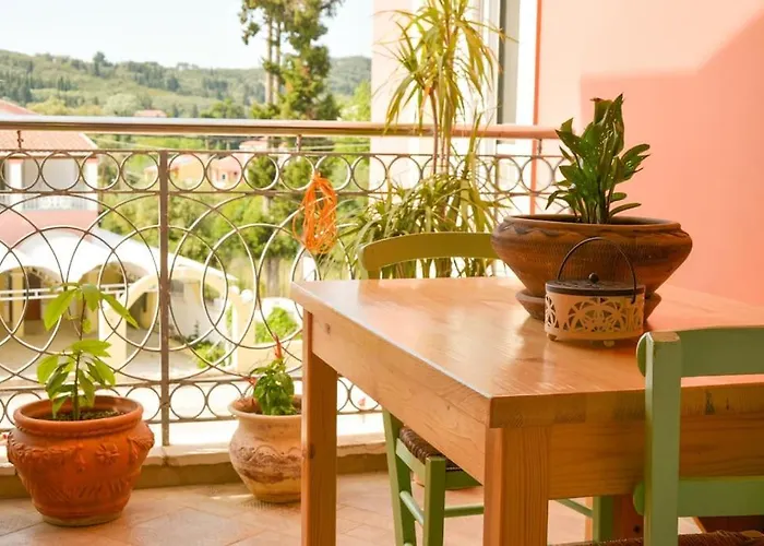 Artemis House * آغيوس غيوريوس باغون