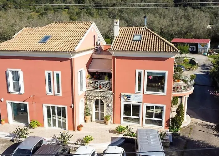 بيت للعطل Artemis House آغيوس غيوريوس باغون
